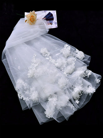 Elegant Handmade 3D Floral Pearls Bridal Veil, V122